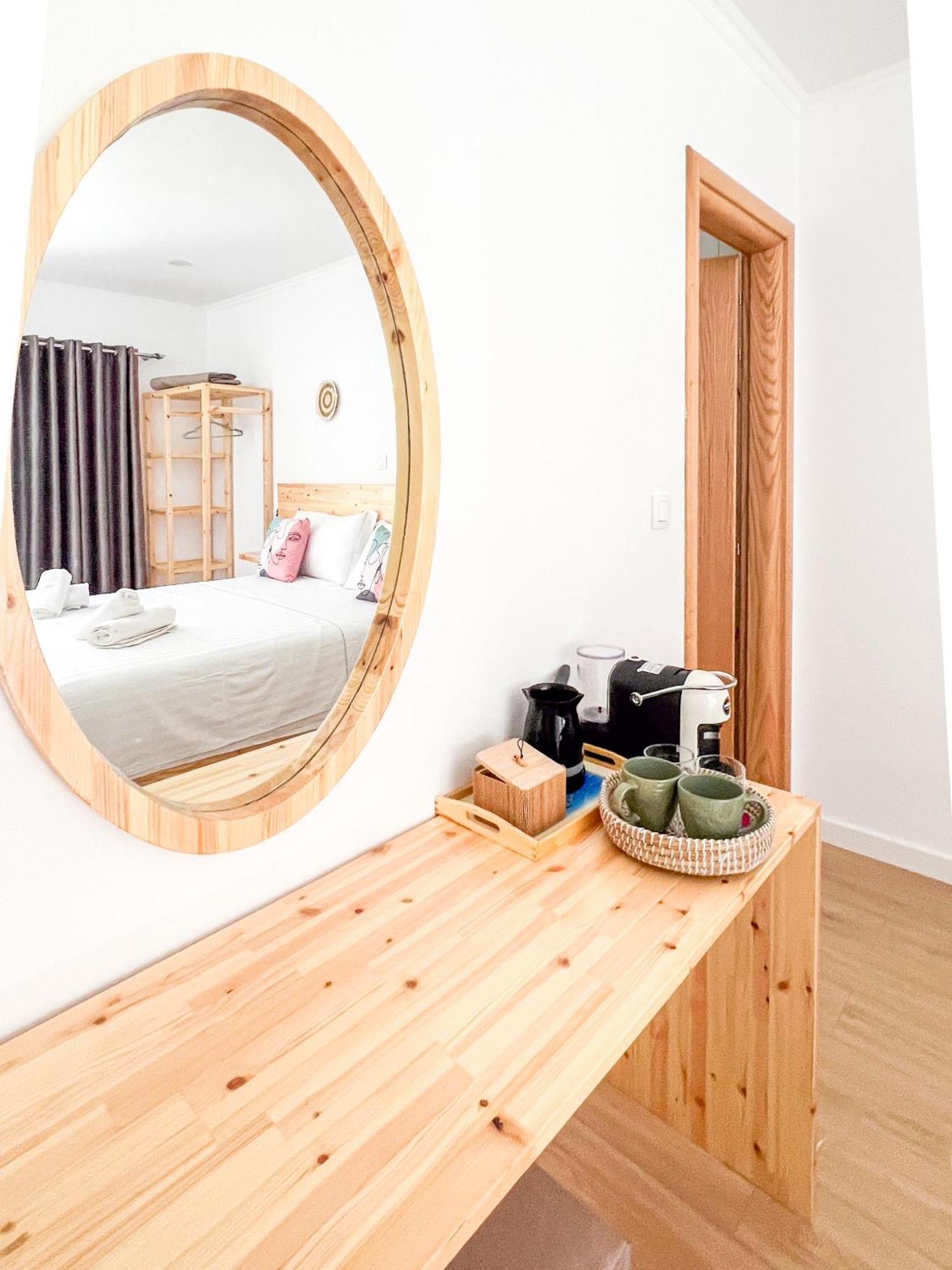 Village View Apartments Himare Luaran gambar